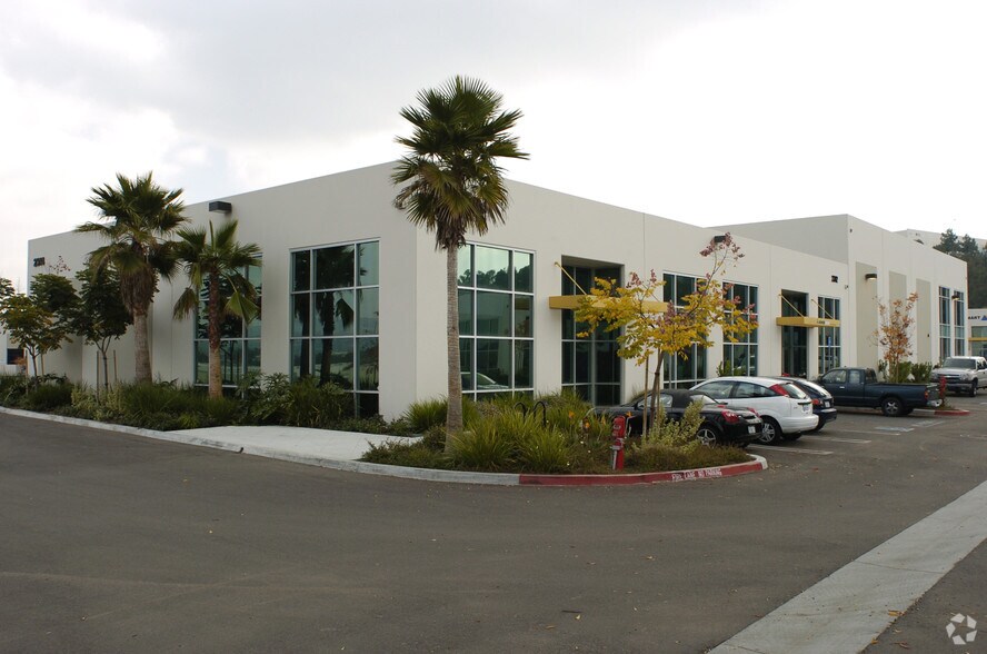 More Photos Of 2314 La Mirada Dr, Vista Warehouse For Lease