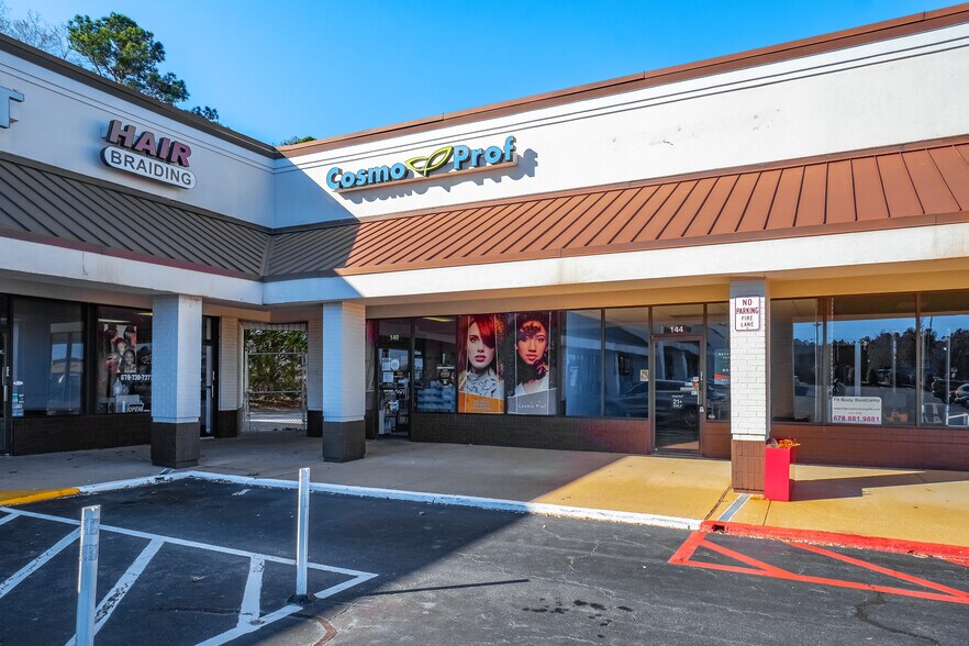 More Photos Of 6199 Highway 92, Acworth Unknown For Lease