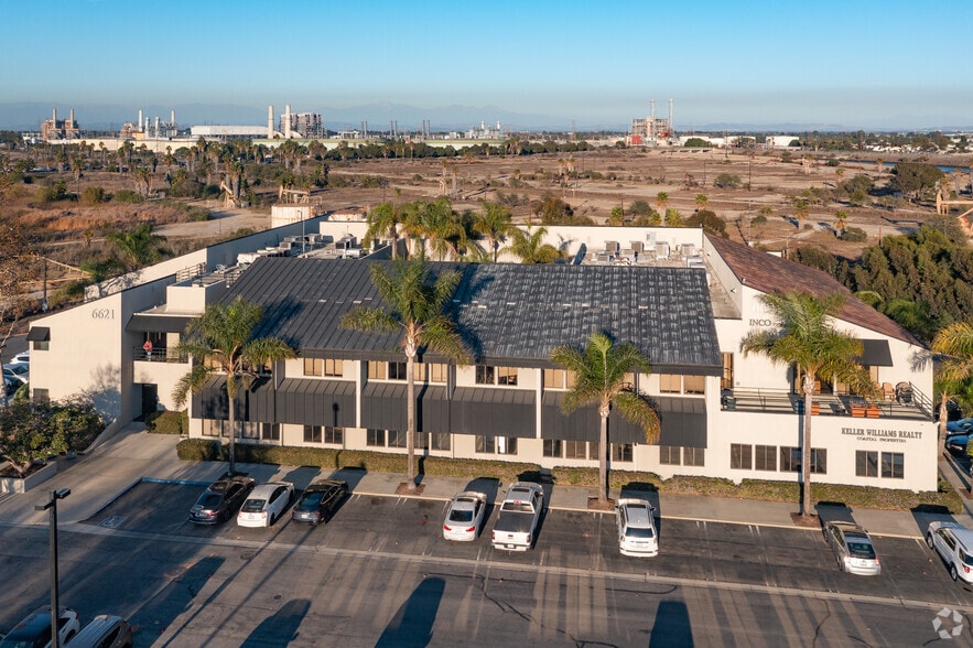 More Photos Of 6615 E Pacific Coast Hwy, Long Beach Unknown For Lease