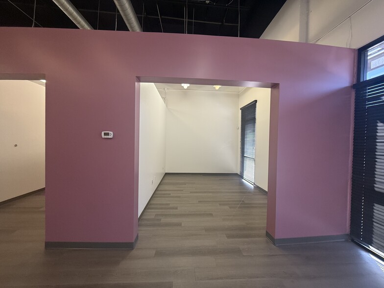 More Photos Of 2610 E Mohawk Ln, Phoenix Warehouse For Sale