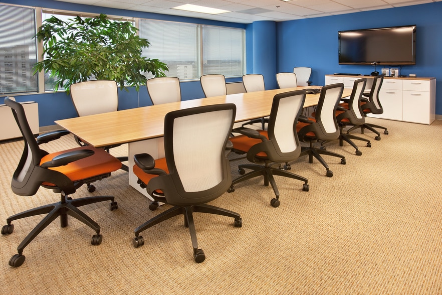 More Photos Of 6305 Ivy Ln, Greenbelt Office For Lease