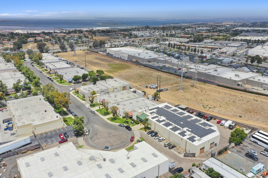 More Photos Of 616 Marsat Ct, Chula Vista Warehouse For Lease
