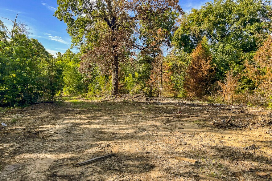 More Photos Of 3092 1700 Rd, Fall River Land For Sale