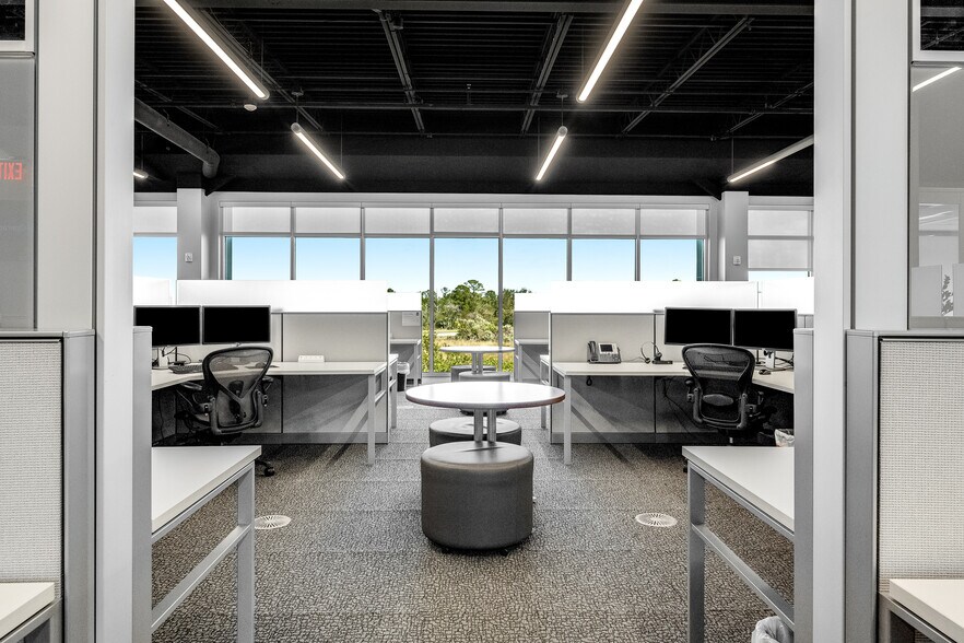 More Photos Of 1050 Satcom Ln, Melbourne Office For Sale