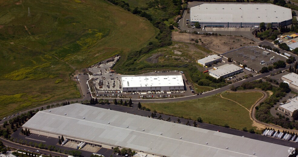 More Photos Of 535 Watt Dr, Fairfield Distribution For Lease