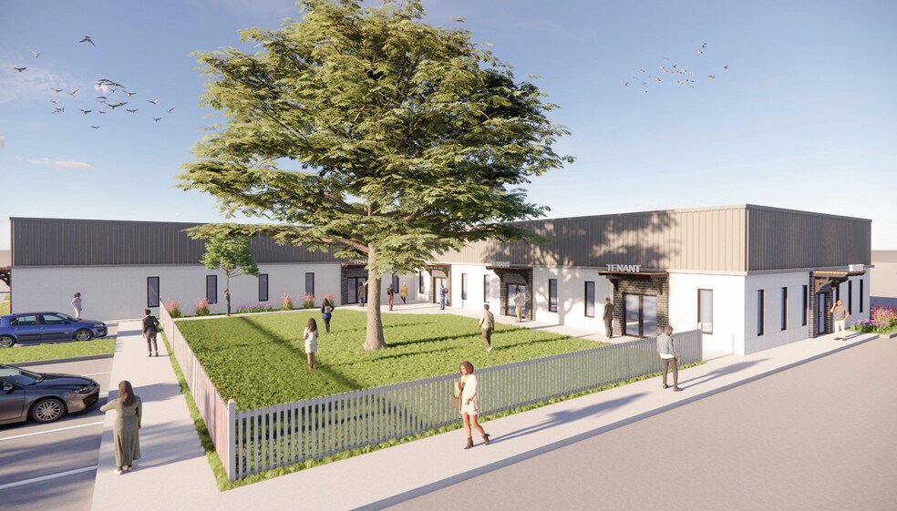 More Photos Of 412 N Sylvania Ave, Fort Worth Freestanding For Lease