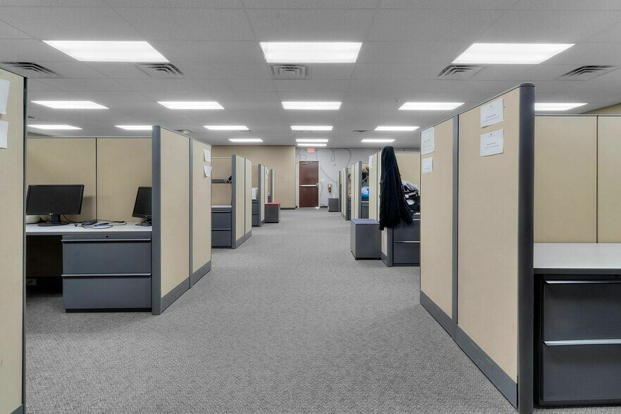 More Photos Of 695 Pro Med Ln, Carmel Medical For Sale