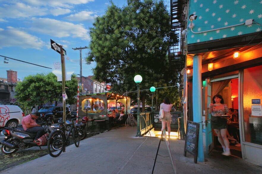 More Photos Of 137 Starr St, Brooklyn Apartments For Sale