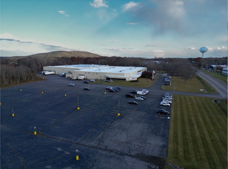 More Photos Of 600 Airport Rd, Fall River Manufacturing For Lease