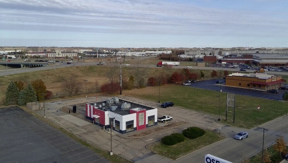 More Photos Of 927 W Jackson St, Morton Fast Food For Sale
