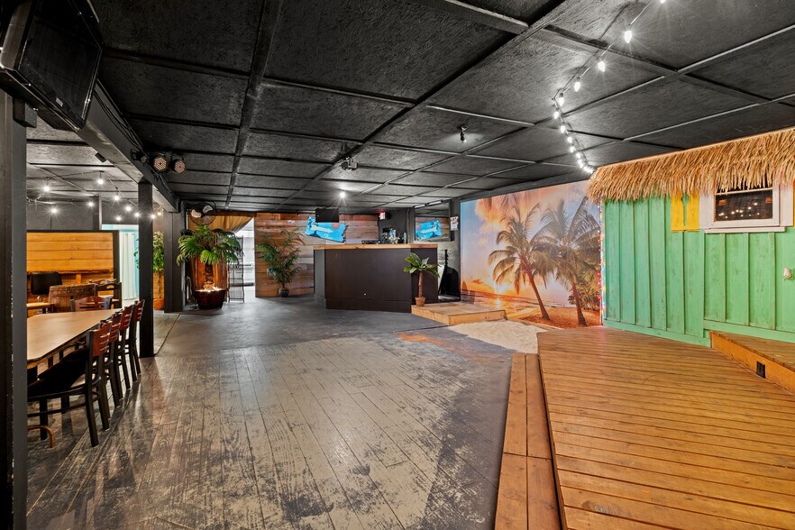 More Photos Of 161 Vfw Pky, Jacksons Gap Restaurant For Sale