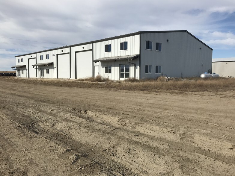 More Photos Of 6414 Wickum Rd, Williston Warehouse For Lease