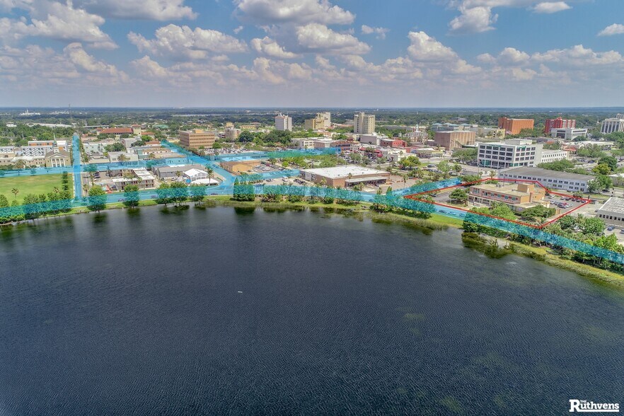 More Photos Of 20 Lake Wire Dr, Lakeland Office For Lease