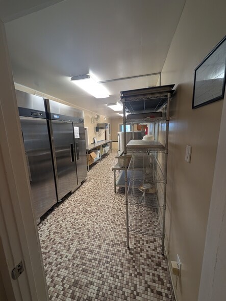 More Photos Of 101 Marapai Rd, Prescott Specialty For Sale