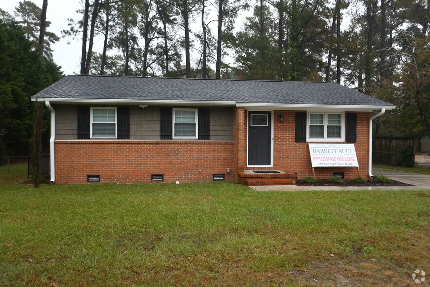 More Photos Of 2005 Hope Mills Rd, Fayetteville Office For Lease