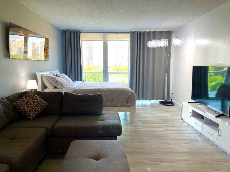 More Photos Of 19370 Collins Ave, Sunny Isles Beach Apartments For Sale