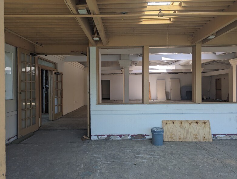 More Photos Of 880 N Diamond Bar Blvd, Diamond Bar Restaurant For Sale