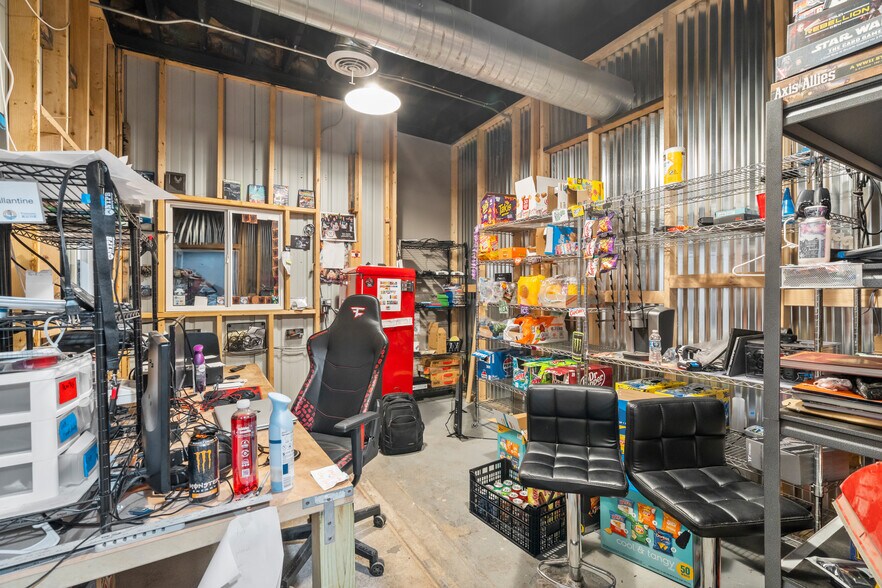 More Photos Of 410 Main St, Racine Office Residential For Sale