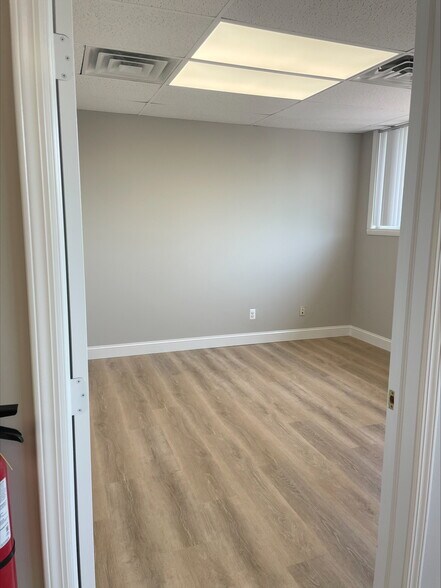 More Photos Of 1167 State Rt 23 S, Kinnelon Storefront Retail Office For Lease