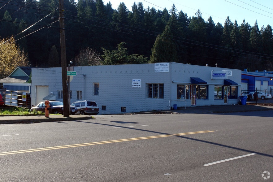 More Photos Of 8778 NE Sandy Blvd, Portland Freestanding For Sale