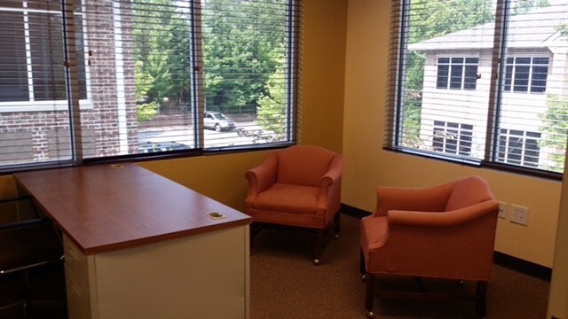 More Photos Of 10050 Medlock Bridge Rd, Johns Creek Office For Lease