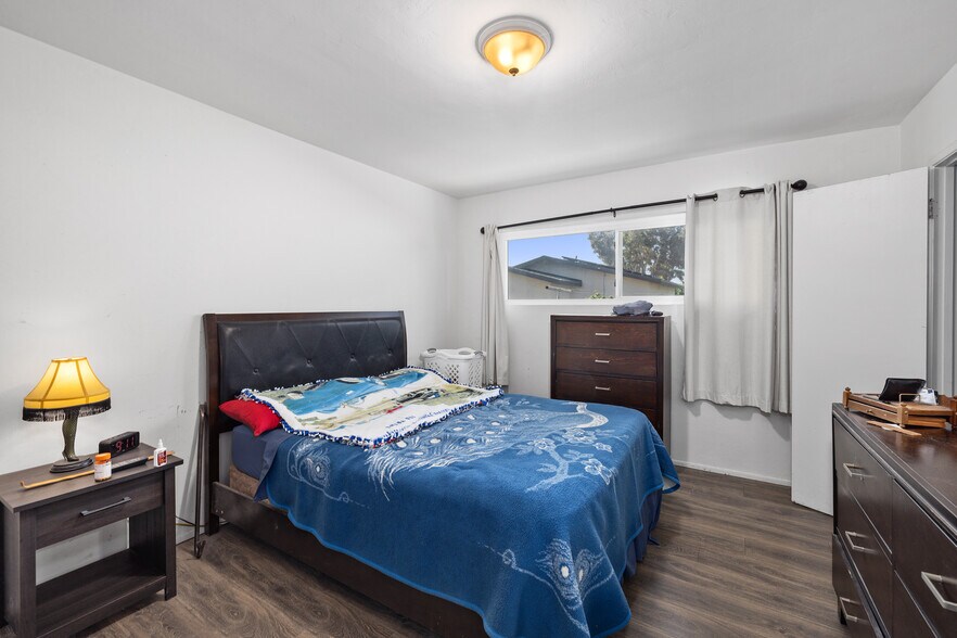 More Photos Of 2241-2247 Prospect St, National City Apartments For Sale