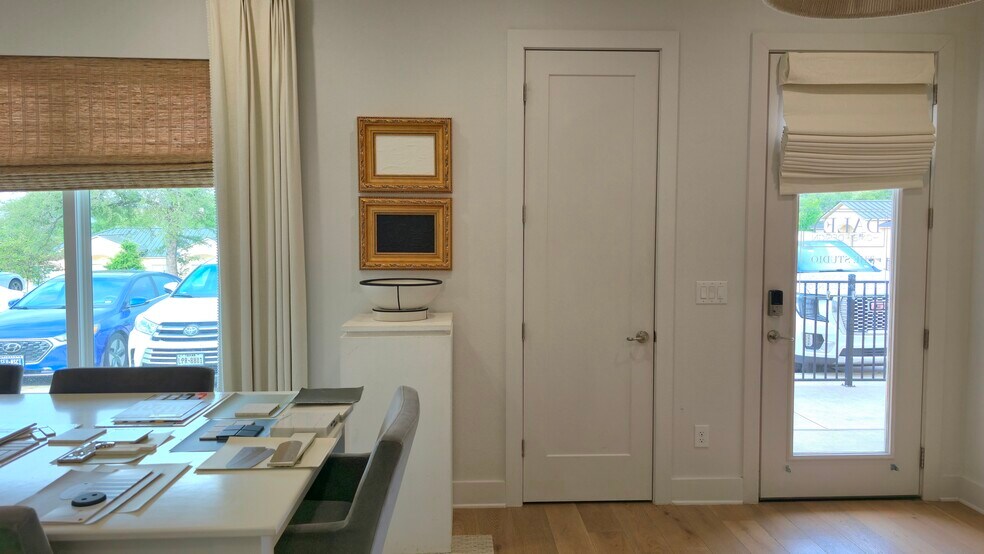 More Photos Of 3000 Polar Ln, Cedar Park Office For Lease