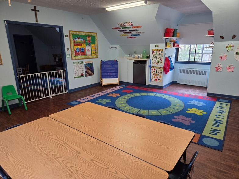More Photos Of 33 Jefferson St, Garden City Religious Facility For Sale