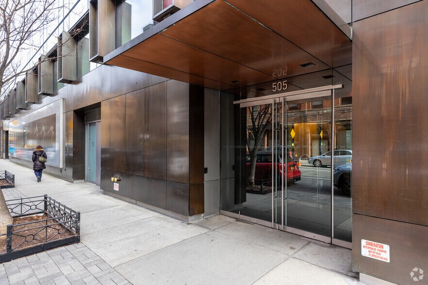 More Photos Of 505 Greenwich St, New York Apartments For Lease