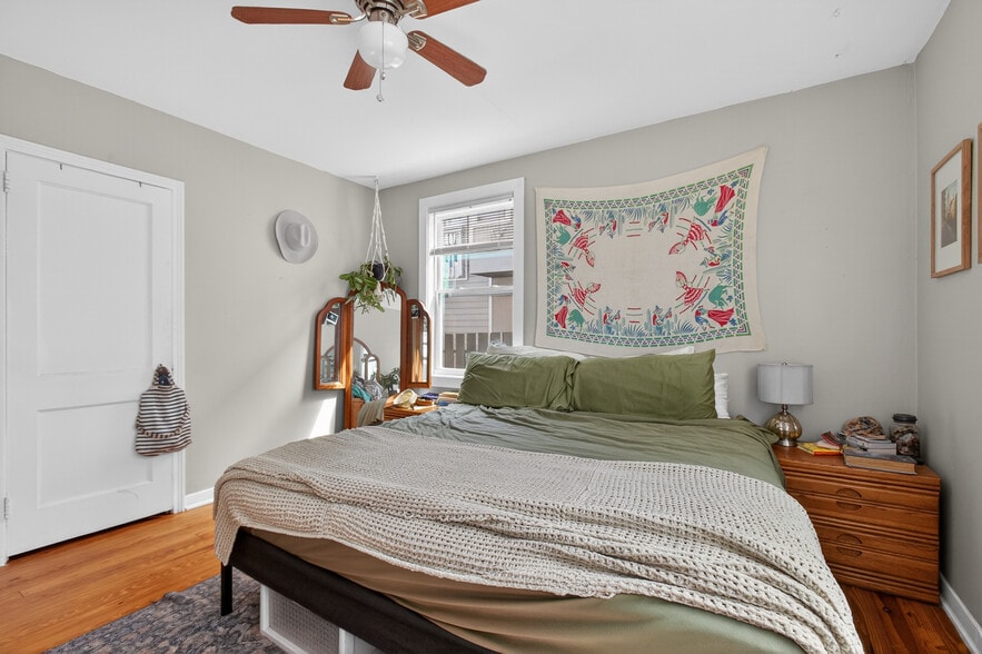 More Photos Of 123 Margaret St, Neptune Beach Multifamily For Sale