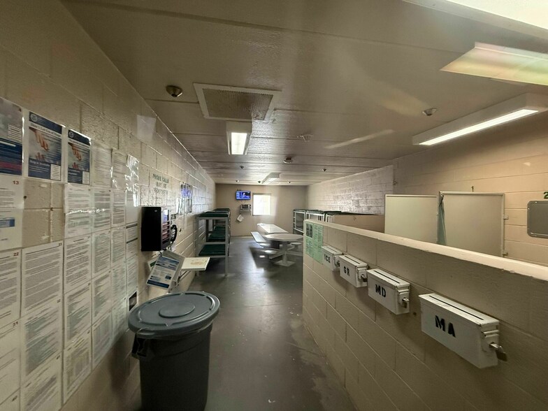 More Photos Of 406 N Avenue D, San Luis Correctional Facility For Sale