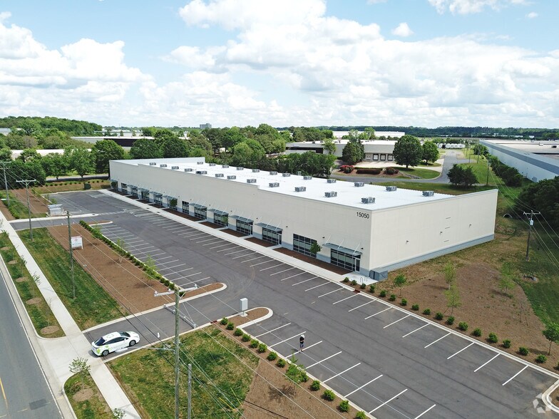 More Photos Of 15050 Choate Cir, Charlotte Light Manufacturing For Lease