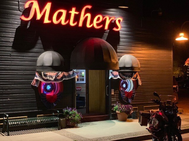 More Photos Of 420 Yampa Ave, Craig Restaurant For Sale