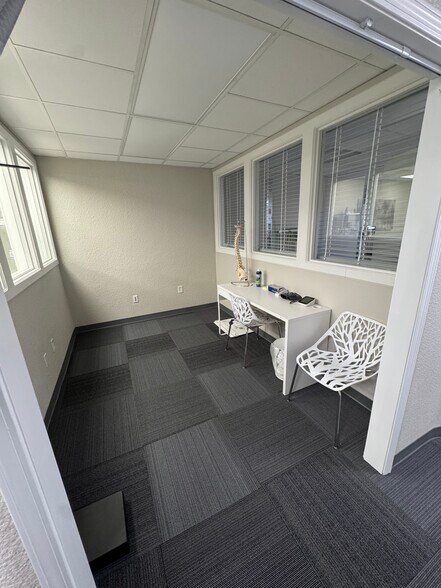 More Photos Of 6299 Nall Ave, Mission Office For Lease