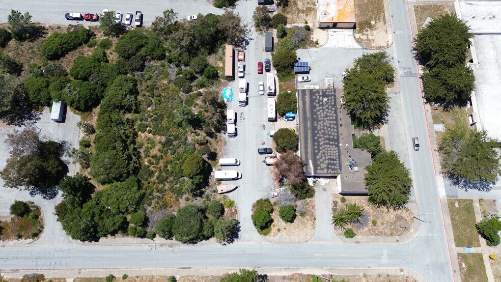 More Photos Of 2720 Colonel Durham st, Seaside Warehouse For Sale