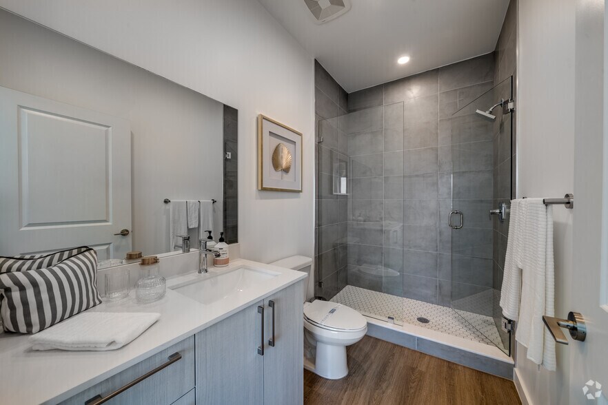 More Photos Of 1625 NW 20th St, Miami Apartments For Lease