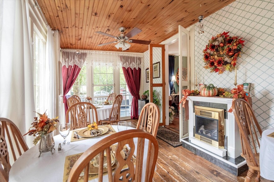 More Photos Of 300 Bohemia Ave, Chesapeake City Hospitality For Sale