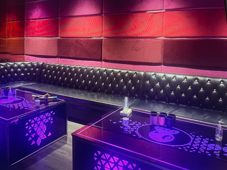 More Photos Of 9936-9944 Lower Azusa Rd, El Monte General Retail For Lease