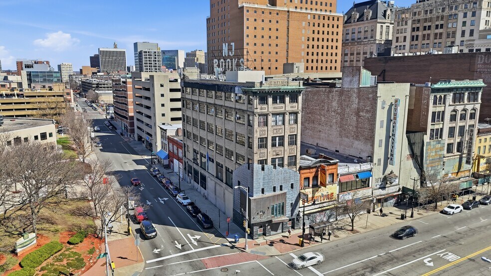 More Photos Of 59 Market St, Newark Office For Sale