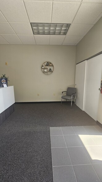More Photos Of 3387-3395 Farm Bank Way, Grove City Medical For Lease