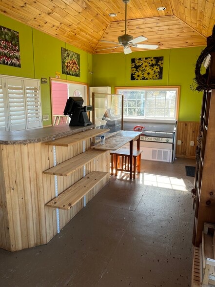 More Photos Of 5996 Augustine Herman Hwy, Cecilton Land For Lease