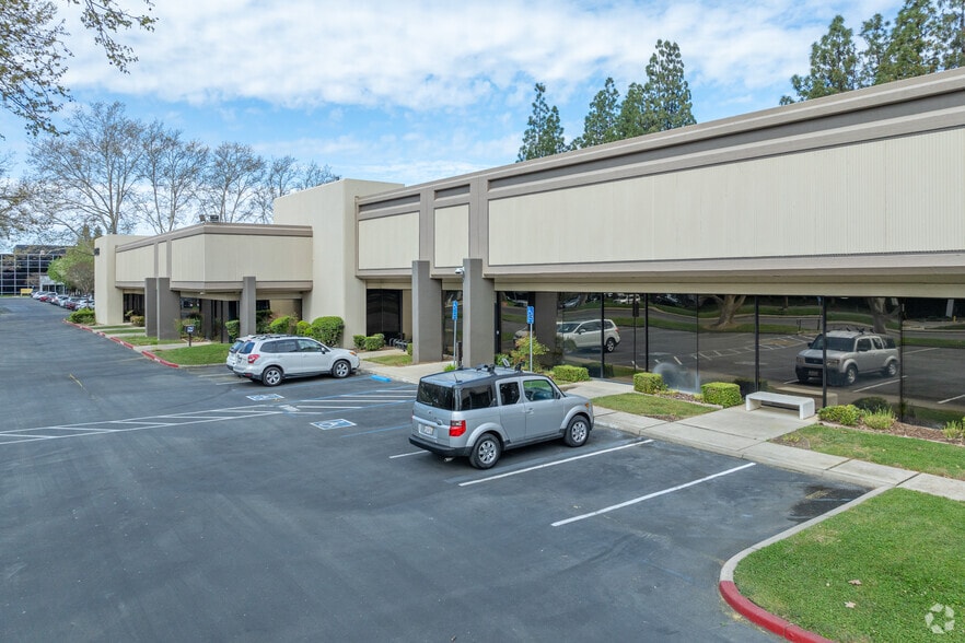 More Photos Of 9323 Tech Center Dr, Sacramento Unknown For Lease