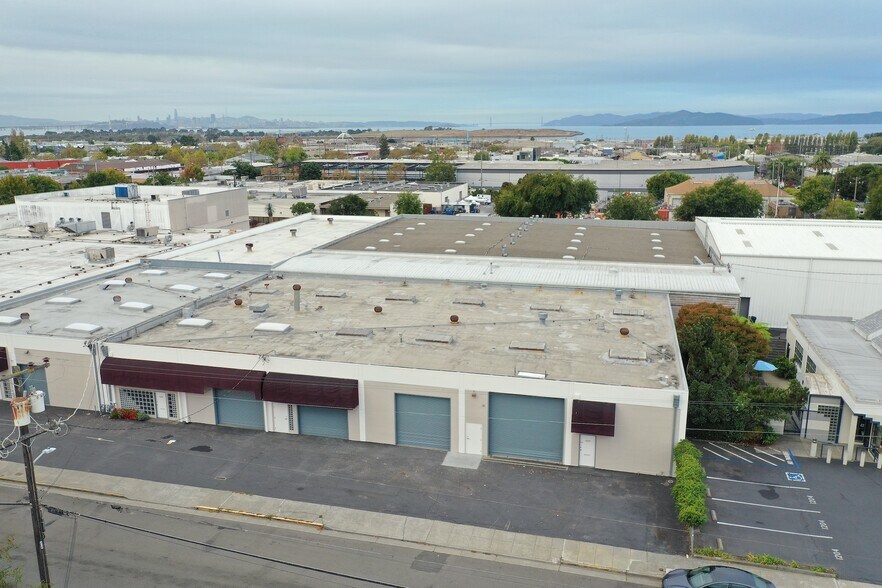 More Photos Of 1210-1224 10th St, Berkeley Warehouse For Sale
