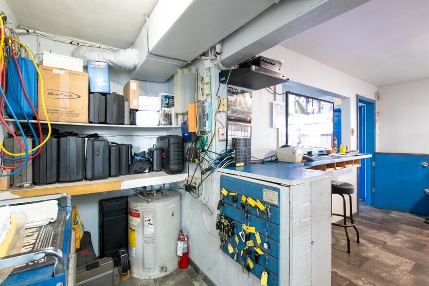 More Photos Of 55 SW 10th St, Deerfield Beach Service For Sale