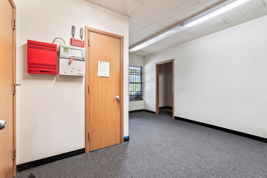 More Photos Of 3511 Linkwood Dr, Houston Religious Facility For Sale