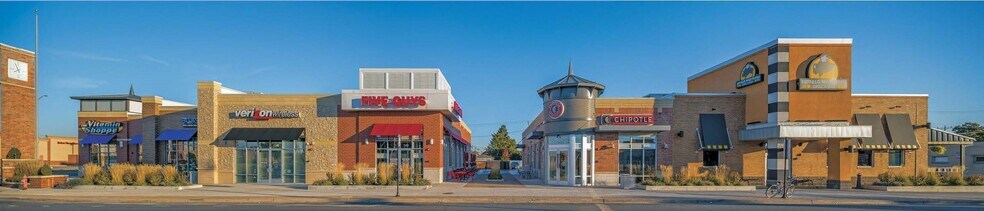 Primary Photo Of 7110 Cermak Rd, Berwyn Storefront For Lease