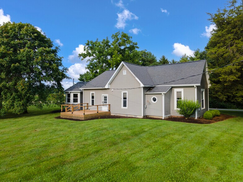 More Photos Of 5189 W 600 N, McCordsville Medical For Sale