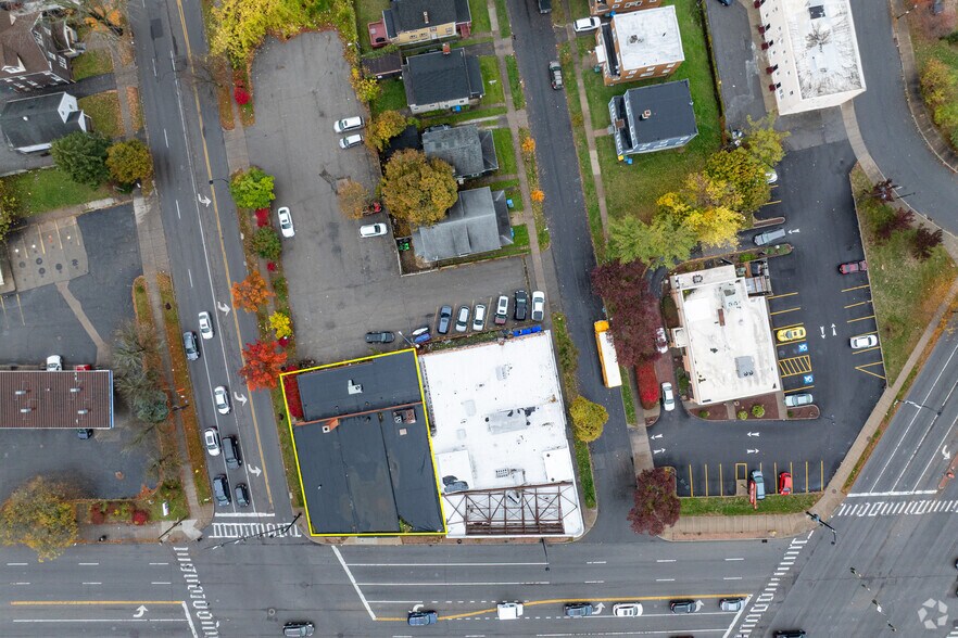 More Photos Of 1495 Lake Ave, Rochester Storefront Retail Office For Sale