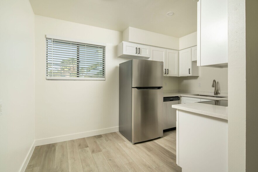 More Photos Of 4119 N 11th Ave, Phoenix Apartments For Sale