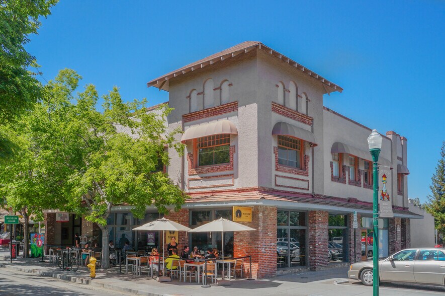 More Photos Of 411-415 E Campbell Ave, Campbell Storefront Retail Office For Sale